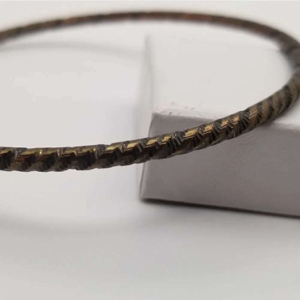Dapper twist southern bracelet. B636